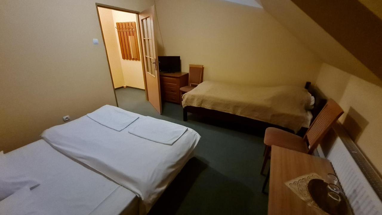 Hotelik Orlik Legnickie Pole Exterior photo