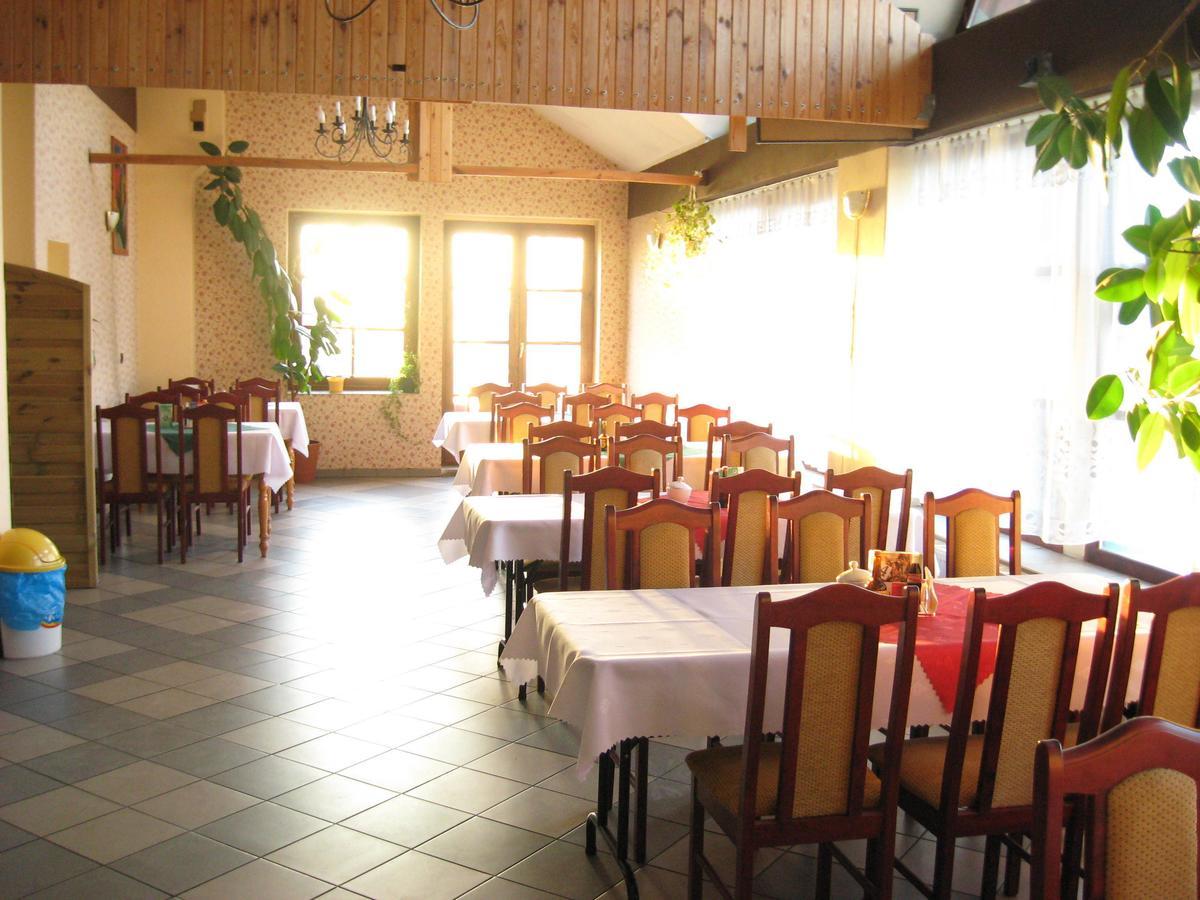 Hotelik Orlik Legnickie Pole Exterior photo