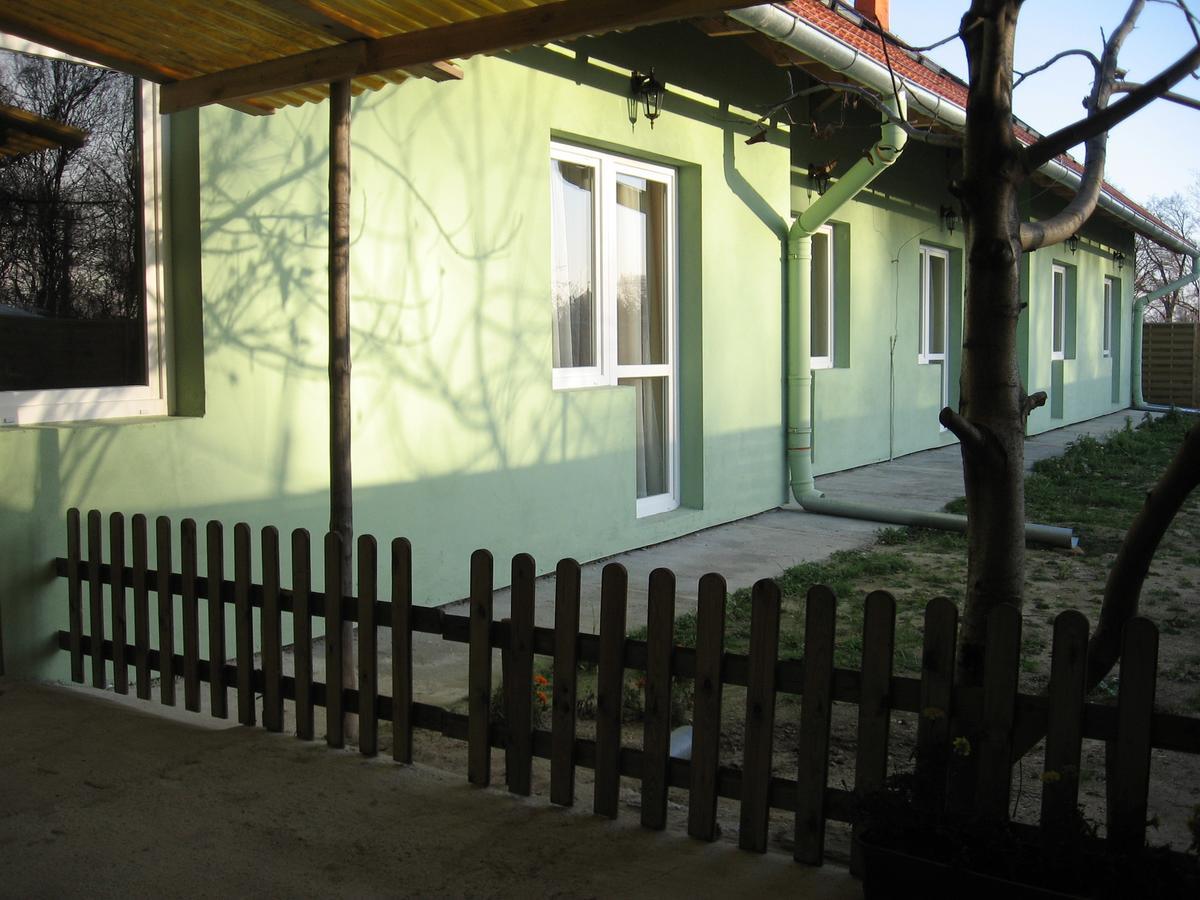 Hotelik Orlik Legnickie Pole Exterior photo